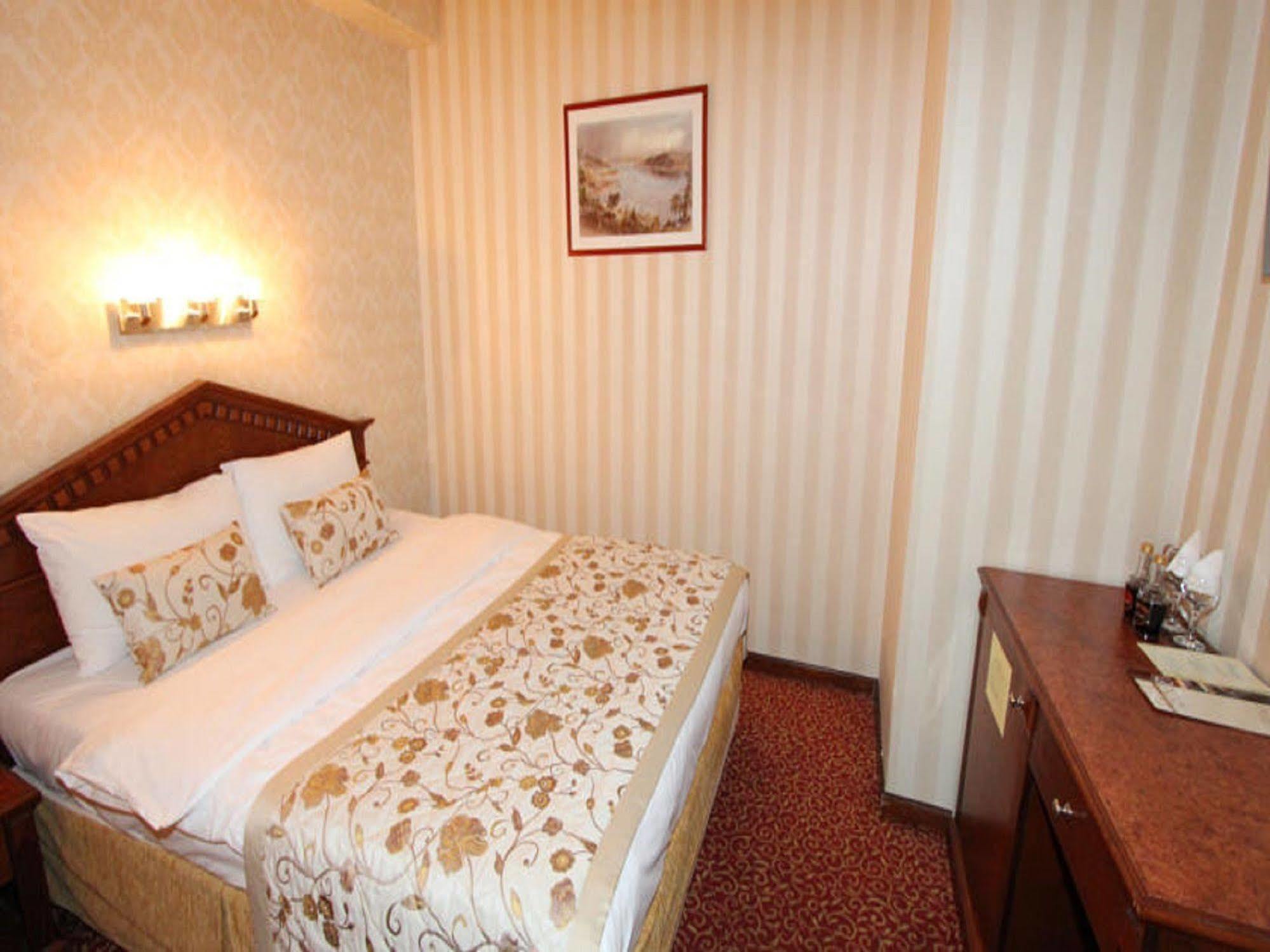 איסטמבול Endican Beyazit Hotel מראה חיצוני תמונה